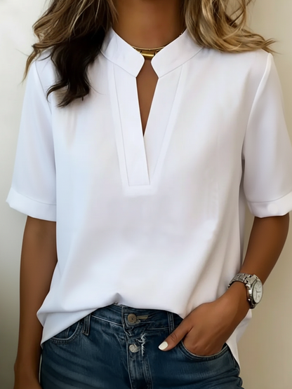 T-Shirt Confortável com Decote em V